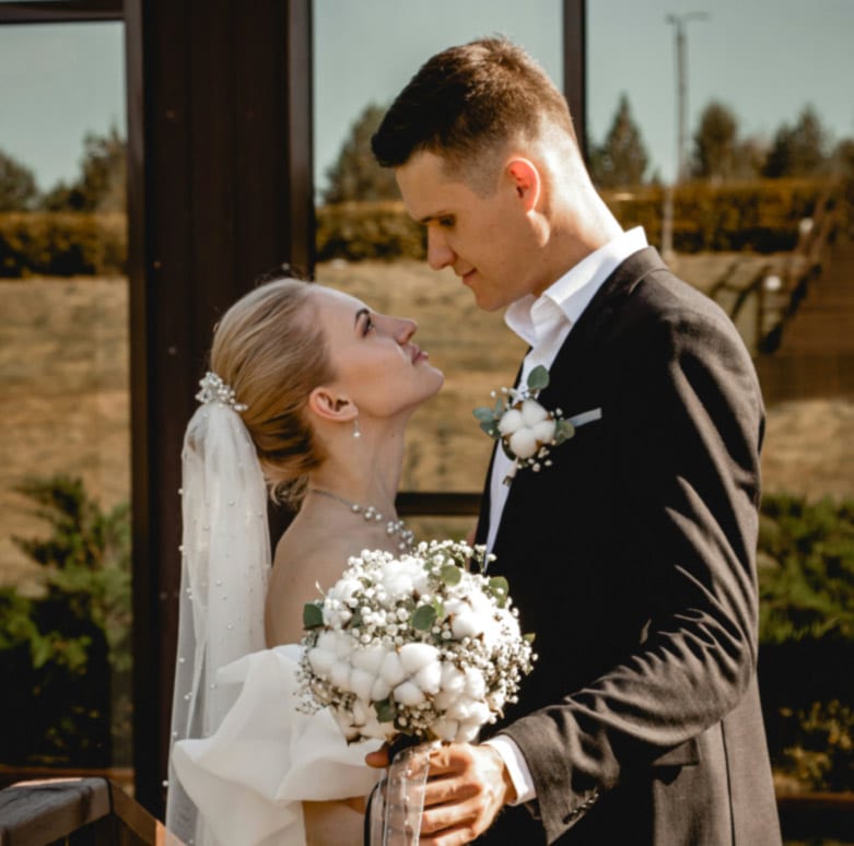 Professional wedding DJ providing music and entertainment at a wedding in Arlington, TX