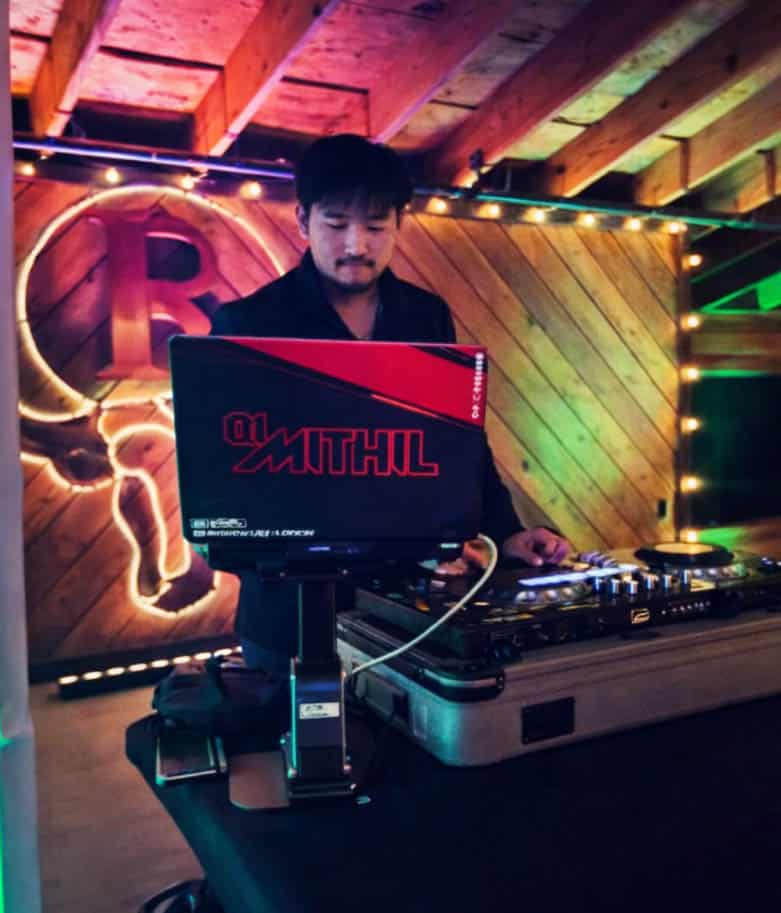 DJ services for corporate events, weddings, and private parties in Arlington, TX